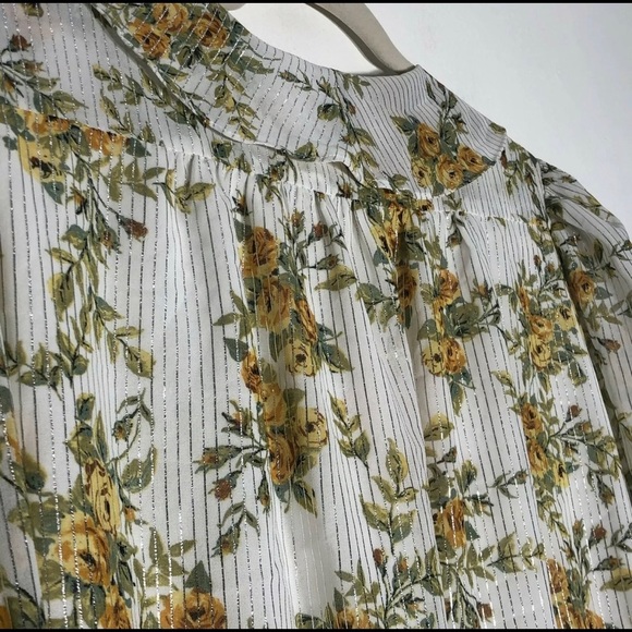 Golden Bouquet Mock Wrap Peplum Long Sleeve - Picture 6 of 7